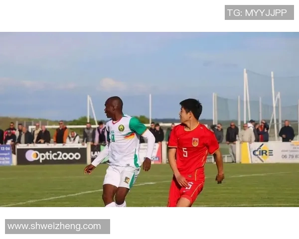 湘西龙山四小足球明星崭露头角展现青春活力与梦想追逐之路